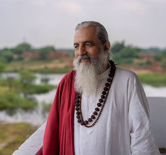Dr. Omanand Guruji of the Paramanand Institute of Yoga Sciences and Research
